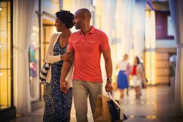 Celebrity Cruises, Celebrity Equinox, Shopping, Copyrights - CEL 2.jpeg